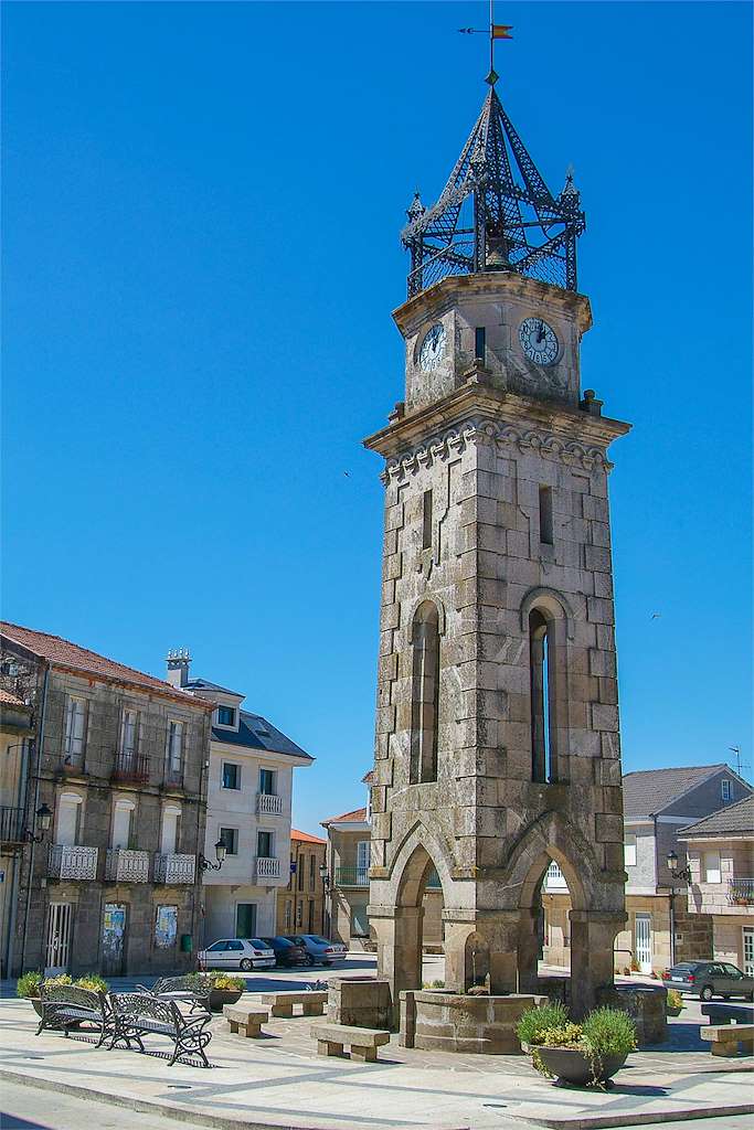Torre del Reloj en San Cristovo de Cea