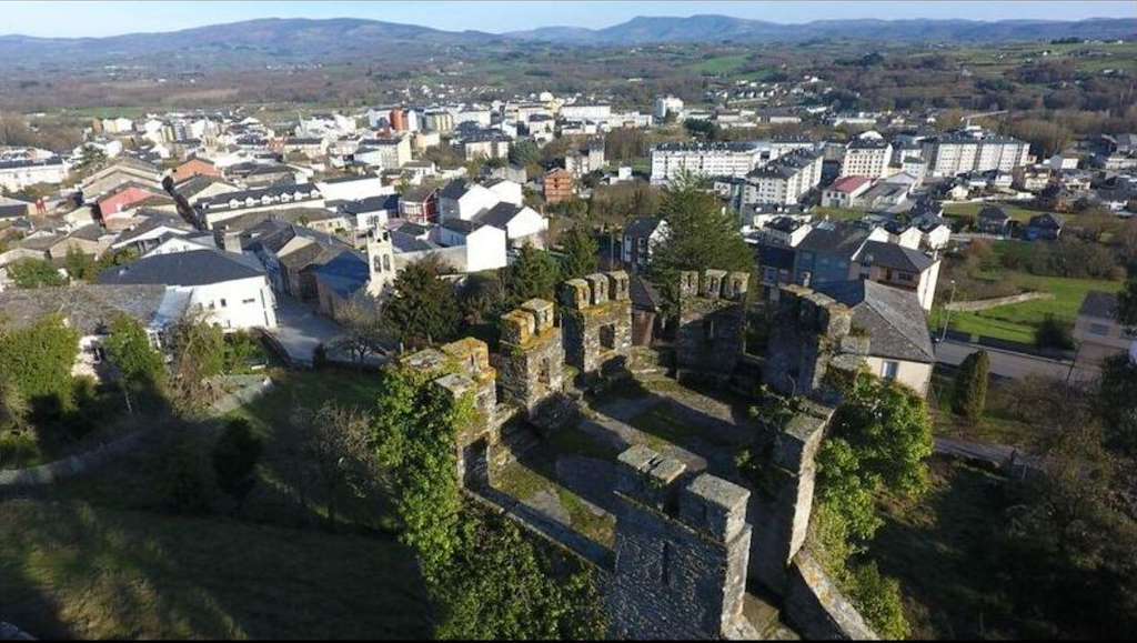 Torreón de La Fortaleza de Sarria