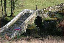 Virxe da Saleta de Bugarín en Cerdedo-Cotobade