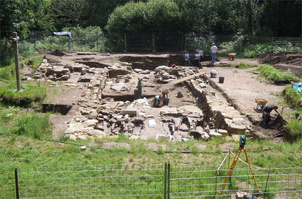 Yacimiento Igrexa Vella de Santa Comba de Louro en Valga