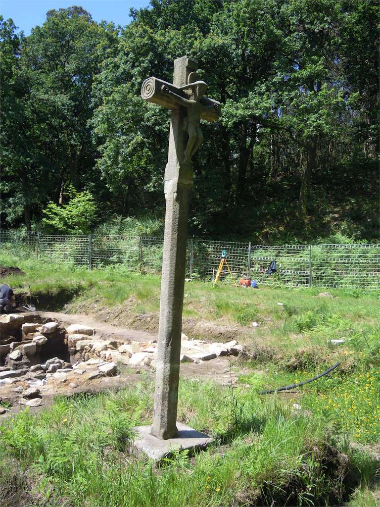 Yacimiento Igrexa Vella de Santa Comba de Louro en Valga