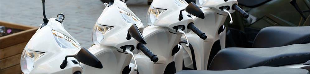 Alquiler de motos y scooters en Galicia