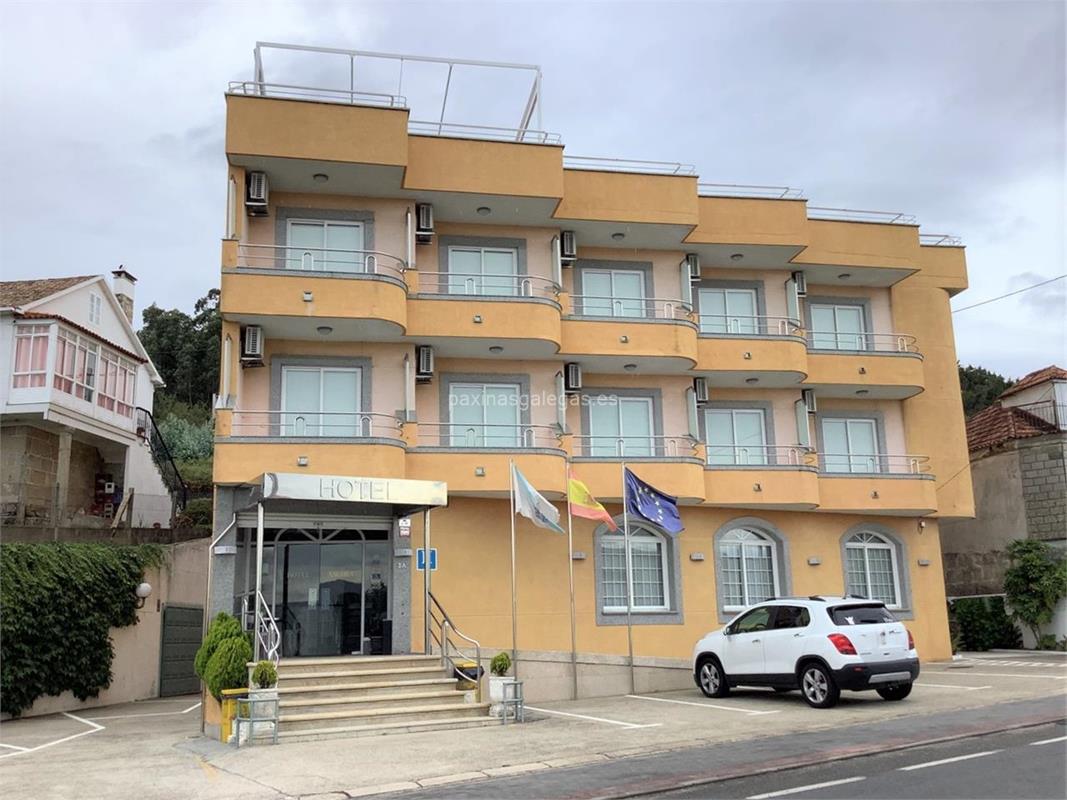 hotel ancora cattolica