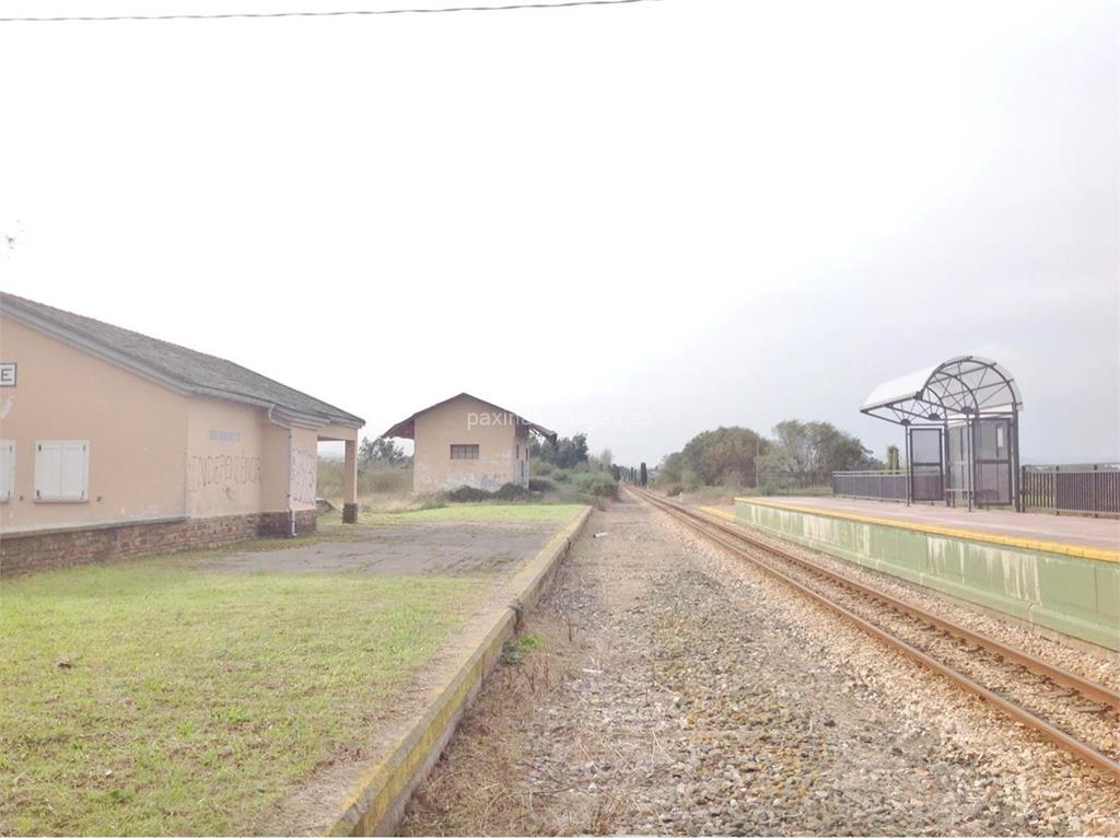 Apeadero de Feve Reinante en Barreiros