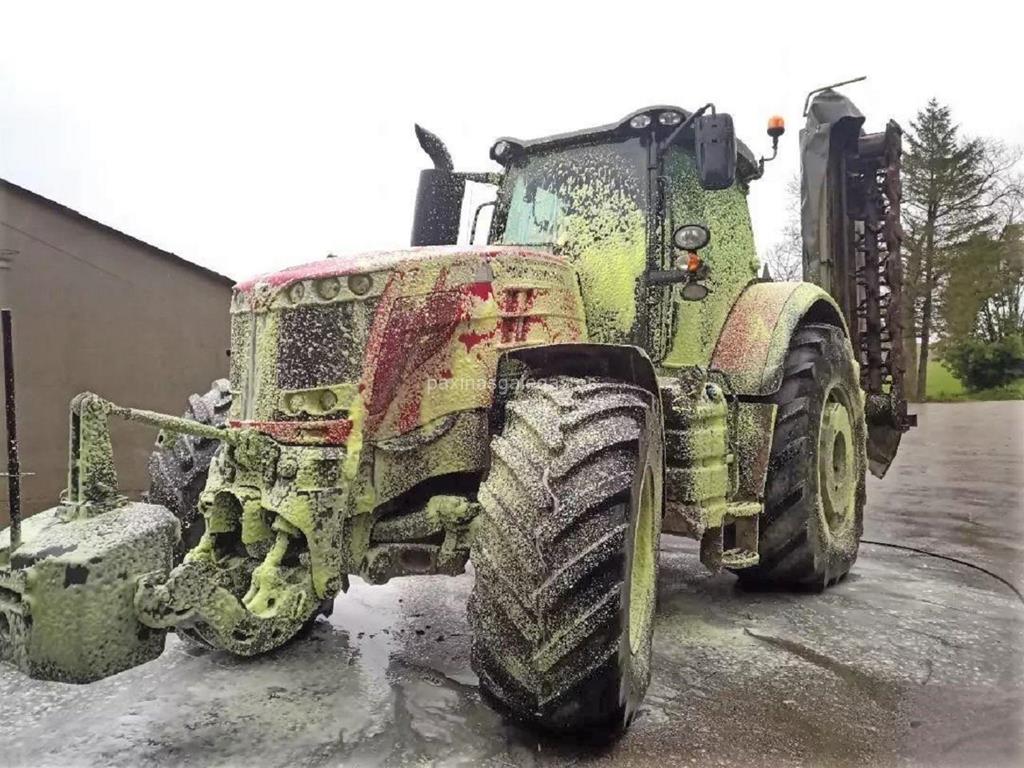 Lavado de Coches Ares Garage, Diego en A Coruña