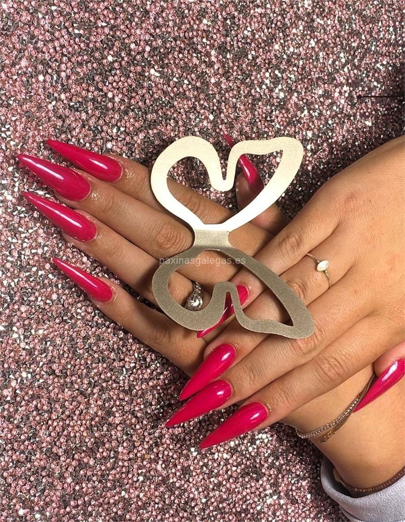 Bolboreta Nails imagen 17