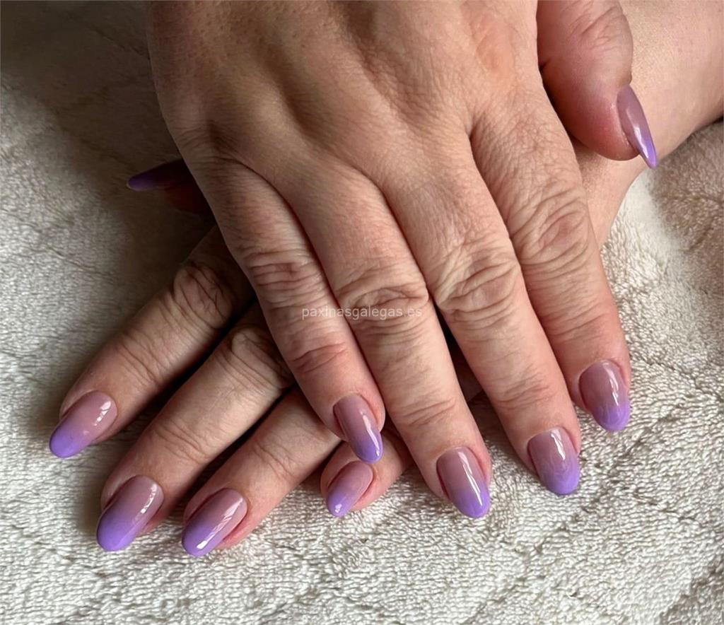Bolboreta Nails imagen 19