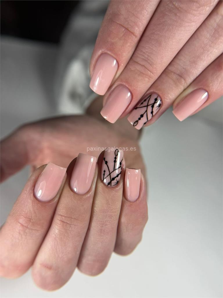 Bolboreta Nails imagen 10