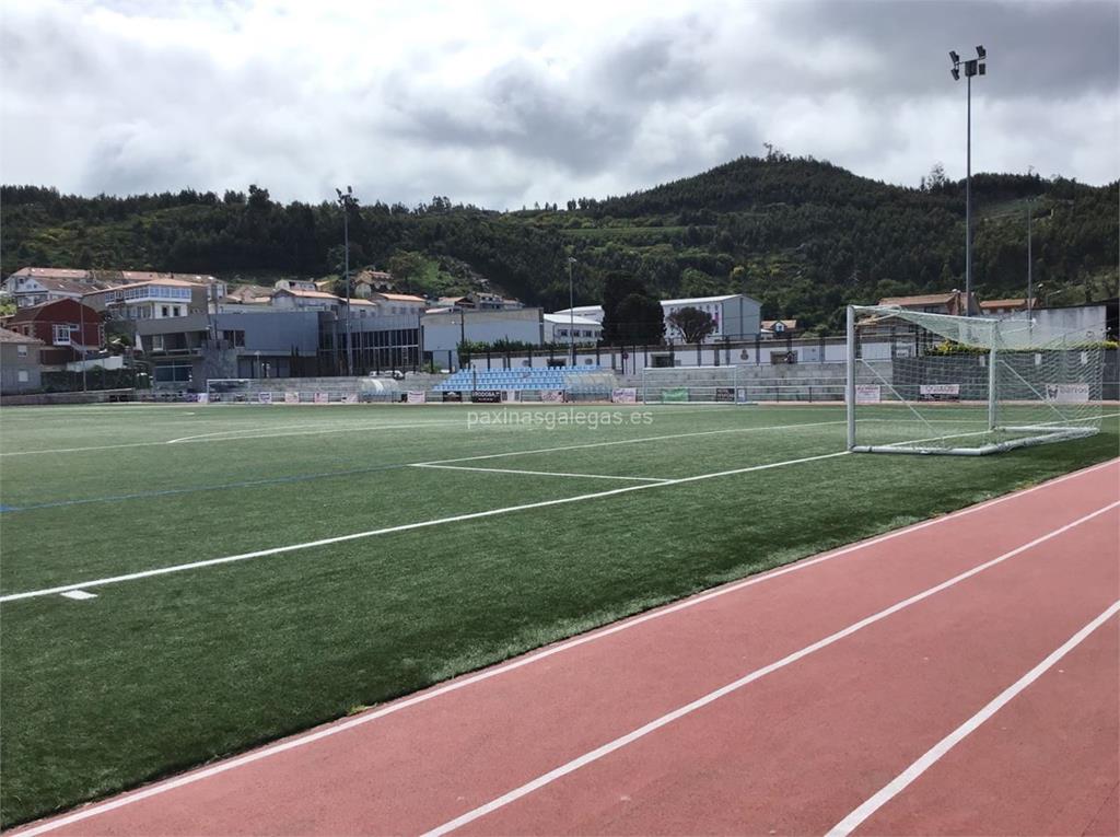 imagen principal Campo de Fútbol Municipal de Aral - Pista de Atletismo