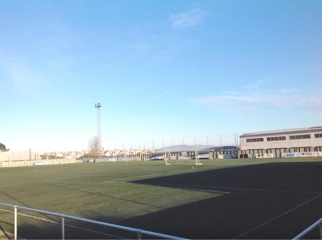 imagen principal Campo de Fútbol Municipal de Cariño