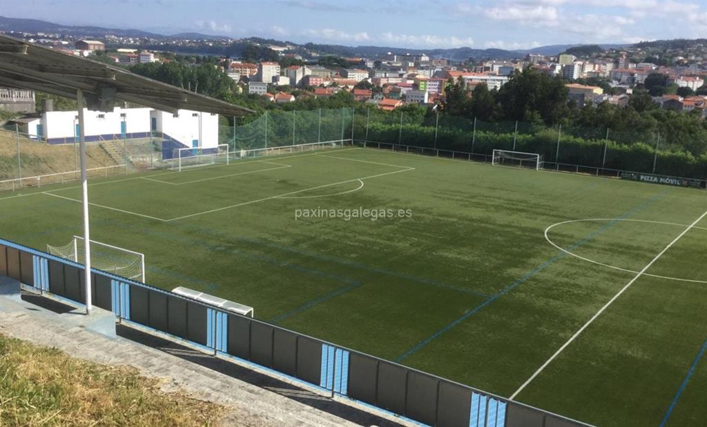 imagen principal Campo de Fútbol Municipal Os Pinares