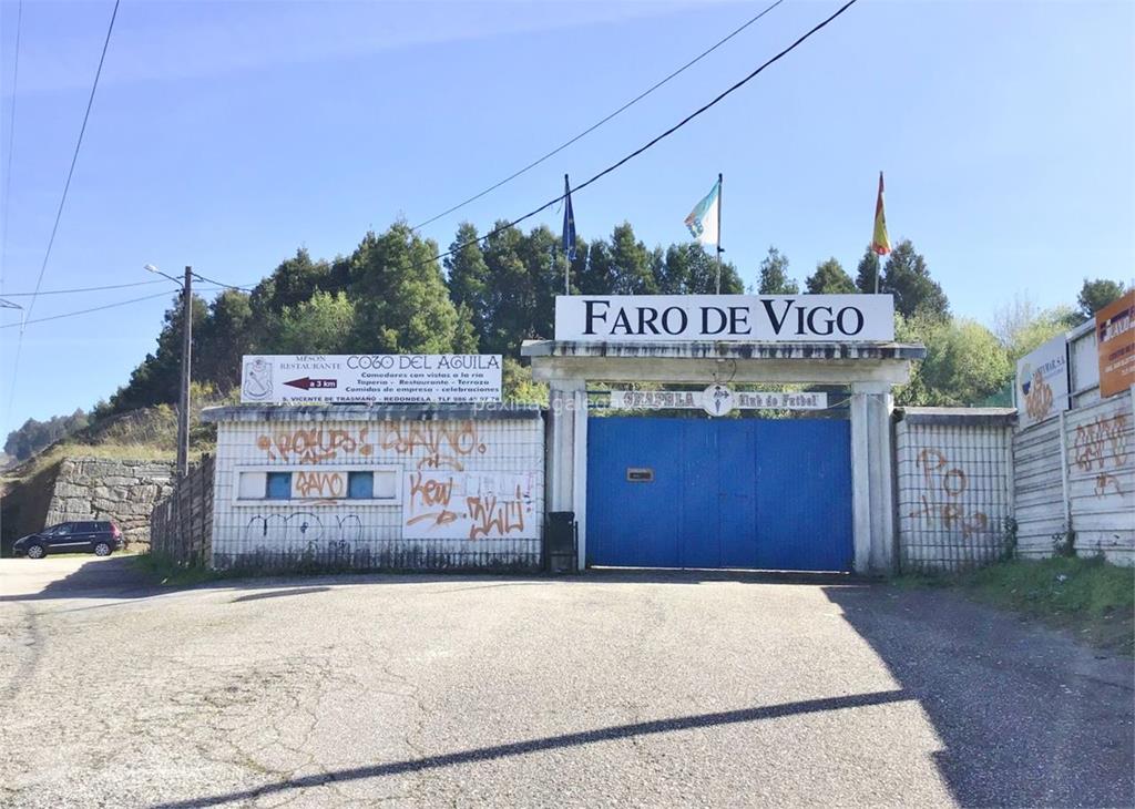 imagen principal Campo de Fútbol Parada - Chapela