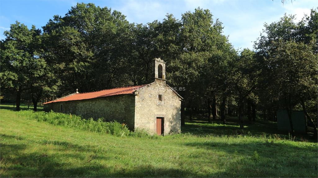 imagen principal Capilla y Carballeira de San Antón de Olas