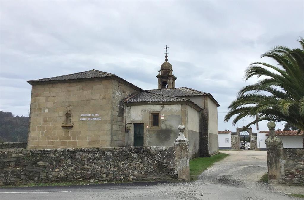 imagen principal Capilla y Cementerio de San Xulián de Mugardos