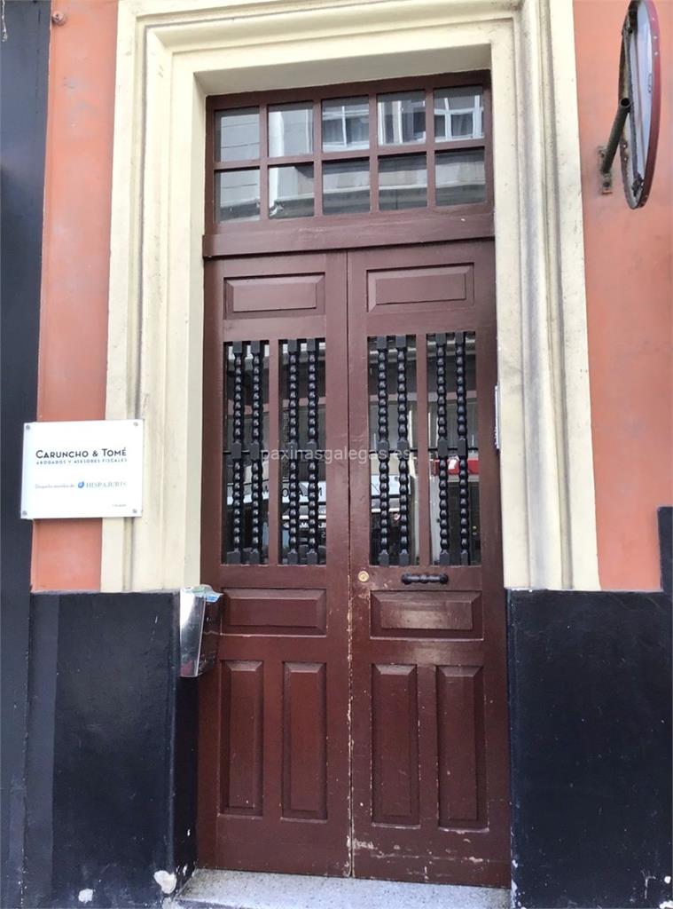 imagen principal Caruncho y Tomé