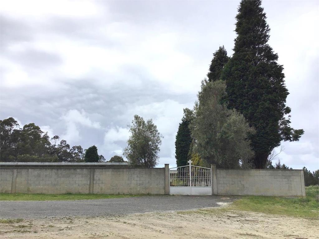 imagen principal Cementerio de Caión