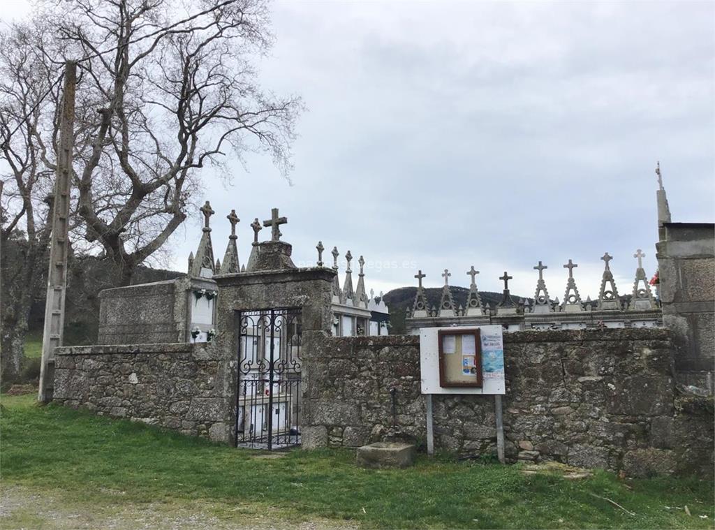 imagen principal Cementerio de Oirás