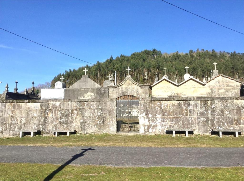 imagen principal Cementerio de Santiago de Loureiro