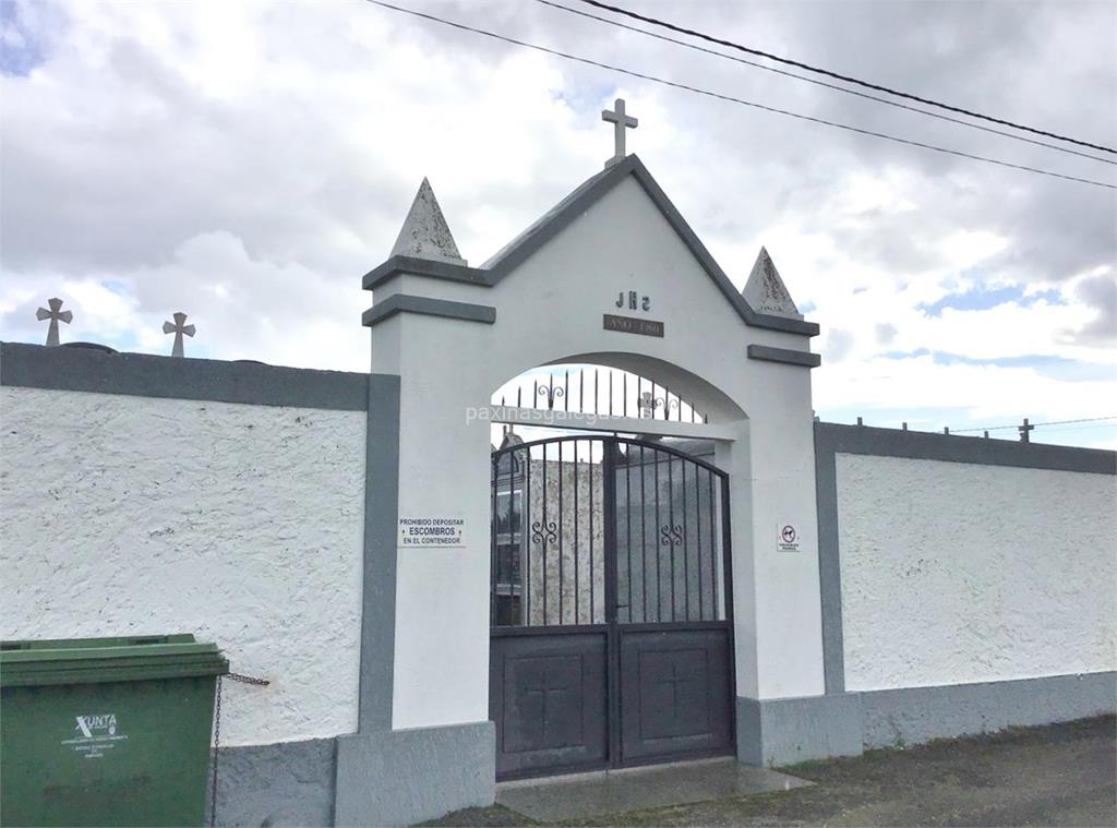 imagen principal Cementerio de Vilaselán