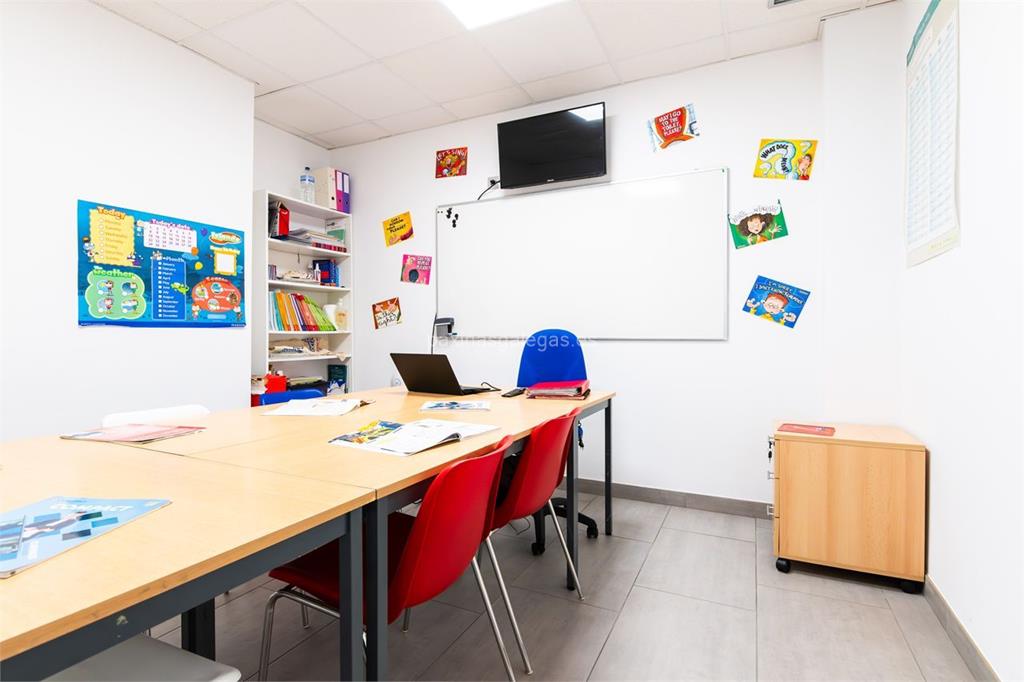 Centro de Idiomas Verbas imagen 9