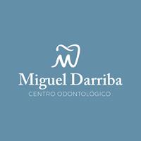 Logotipo Clínica Dental Miguel Darriba