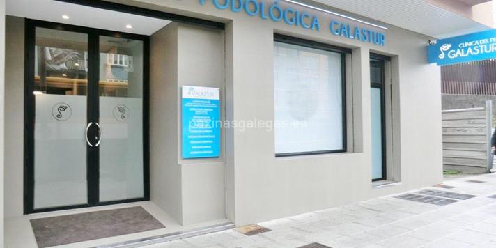 Resultado de imagen de CLINICA PODOLOGICA GALASTUR