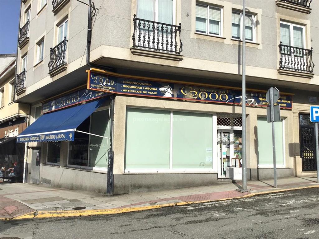 imagen principal Comercial 2000