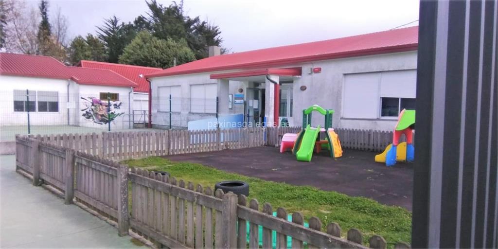 imagen principal Escola Infantil de Castro Caldelas (A Galiña Azul)