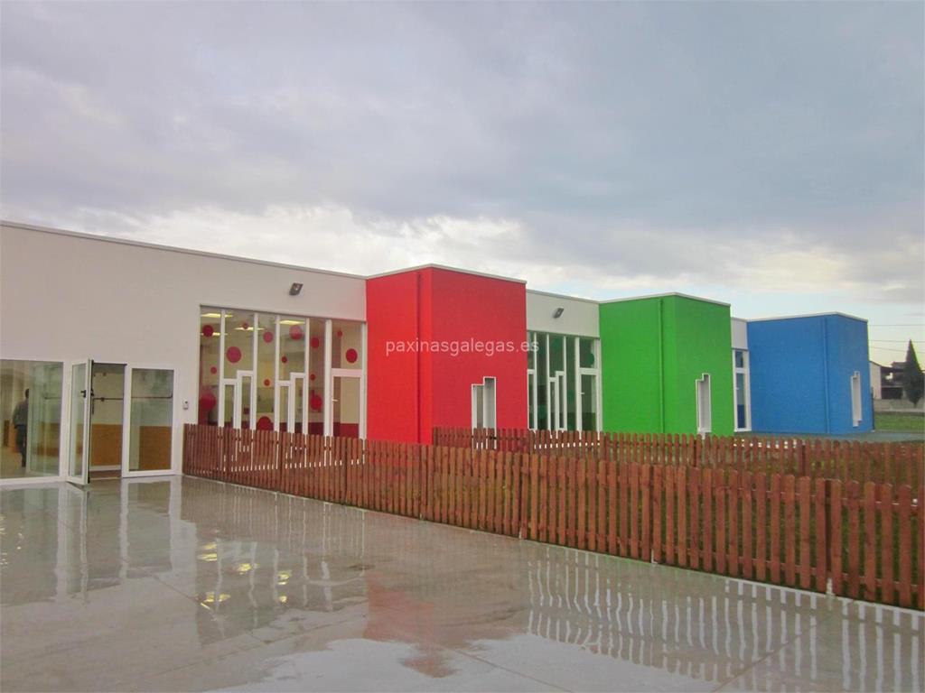 imagen principal Escola Infantil de Coristanco (A Galiña Azul)