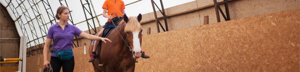 Escuelas y clubes hípicos. Rutas a Caballo en provincia Lugo