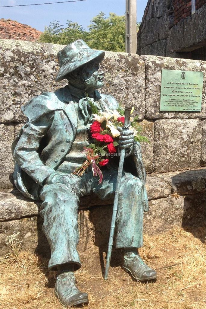 imagen principal Estatua del Último Juez Delfín Modesto Brandón