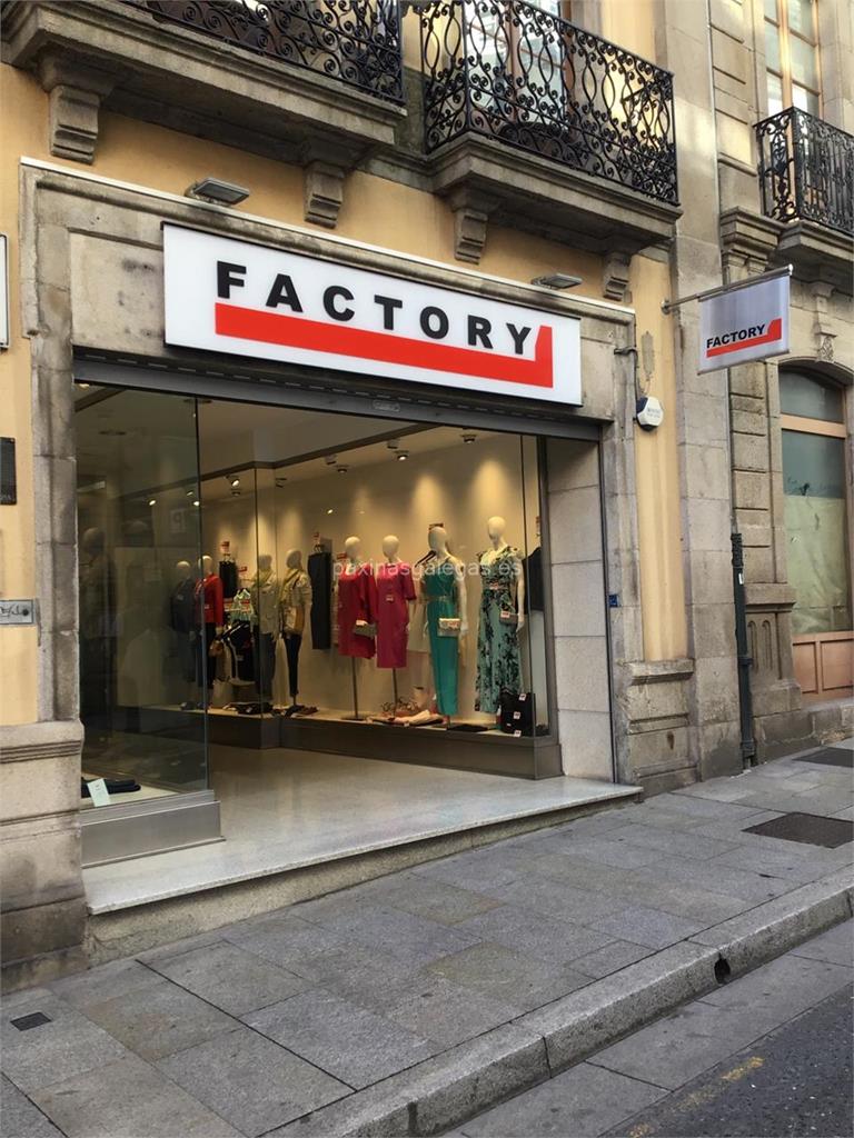 Tienda Factory en Lugo Teatro 10