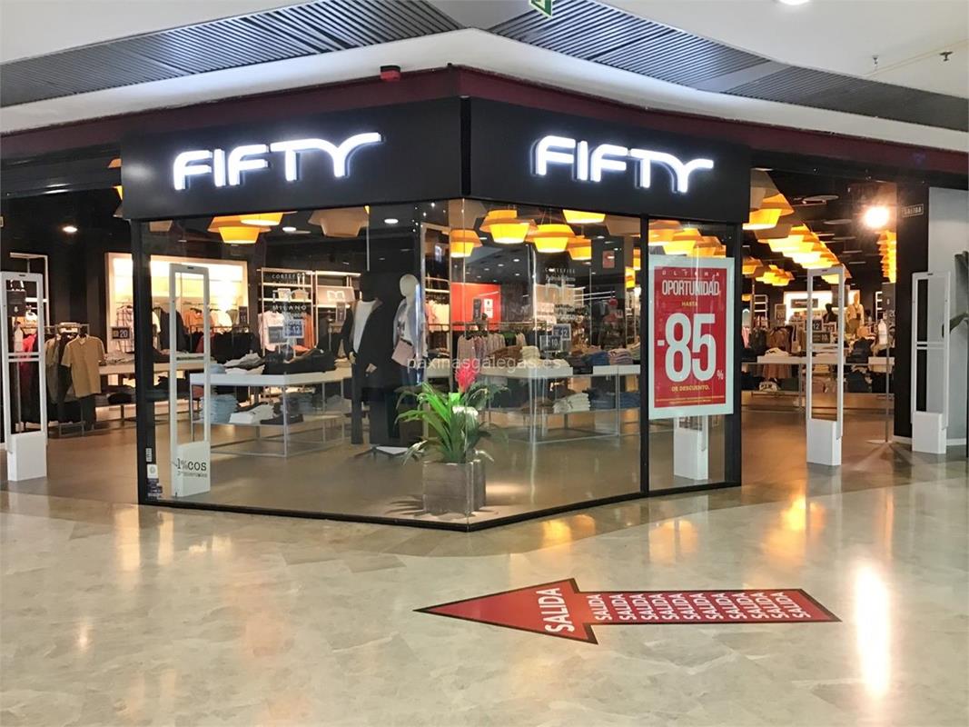 Tienda de Ropa Fifty Factory en Vigo (Pza. Francisco Fdez. del Riego, )