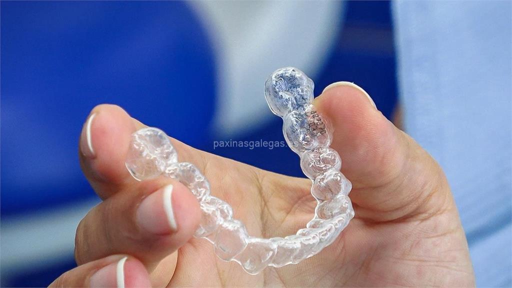 Giraldo Policlínica Dental imagen 21