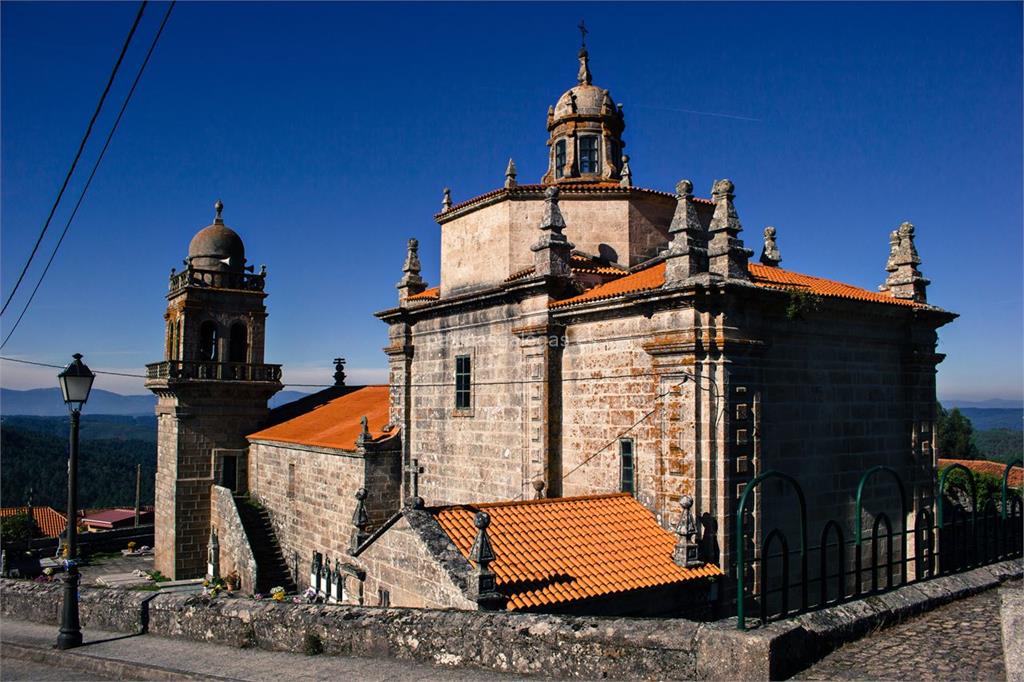imagen principal Iglesia de San Pedro de Leirado