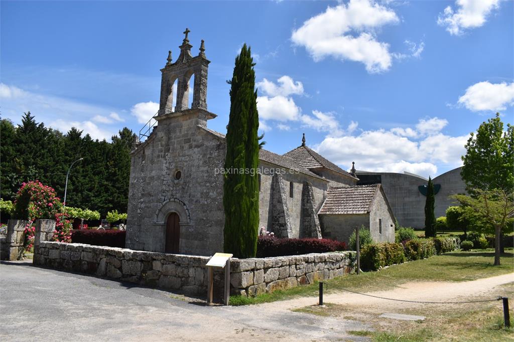 imagen principal Iglesia Vieja de Santa Baia de Laias