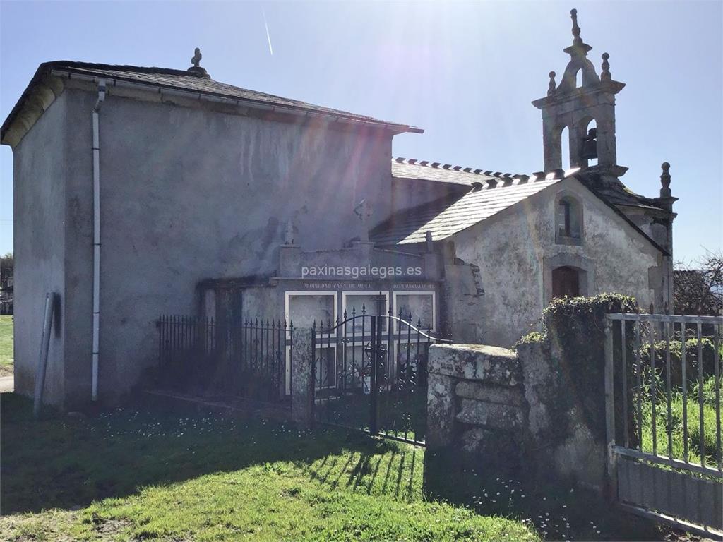 imagen principal Iglesia y Cementerio de San Vicente de Vilamerelle