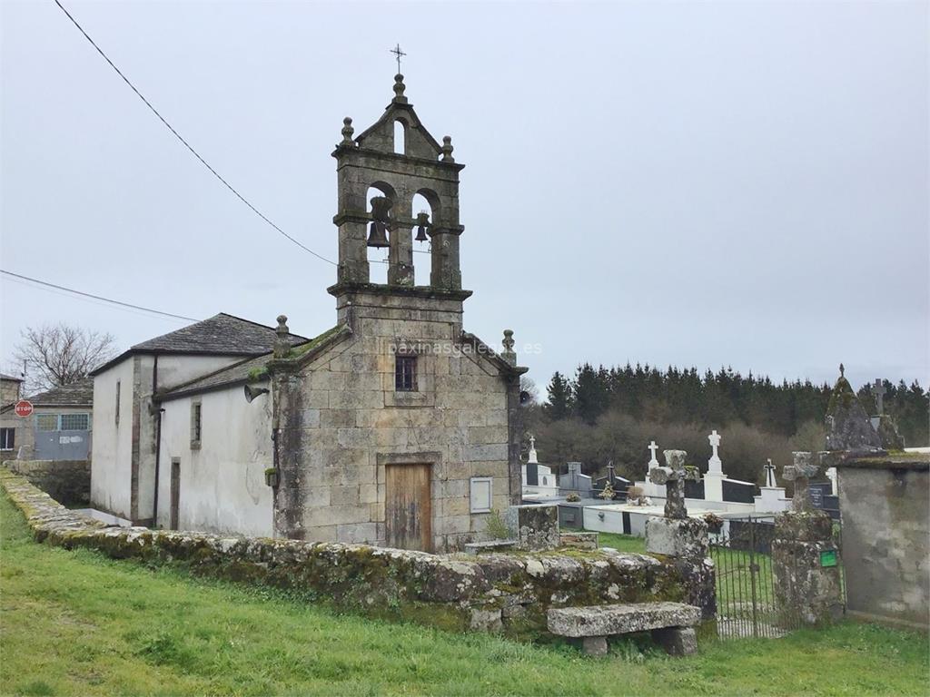 imagen principal Iglesia y Cementerio de Santo André de Barredo