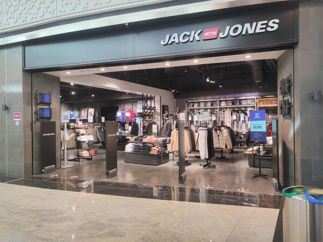 Jack & Jones - Moda y complementos - Centro Comercial L'Aljub