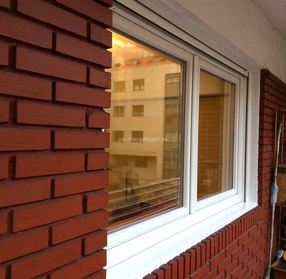 JMGarcía PVC Kömmerling - Aluminio - Madera imagen 21