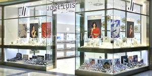 cela vilasó joyería gran vía vigo, Joyería Tous (Miradoiro, - binhanpearl.net