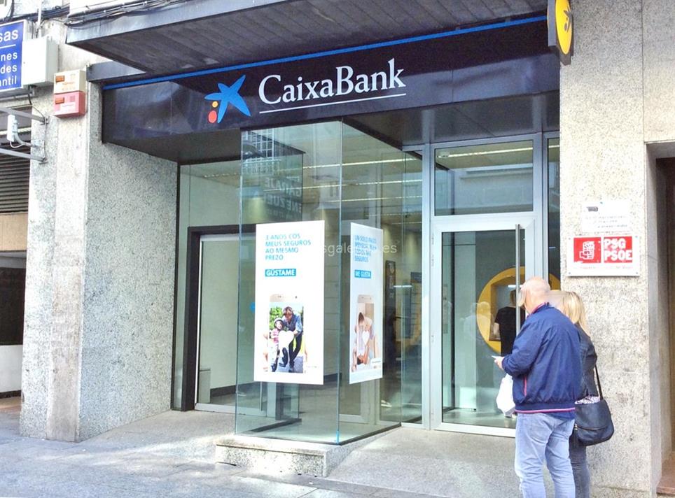 Banco La Caixa Caixabank en Vigo (Urzáiz, 180 CALVARIO) Banco La Caixa Caixabank en Vigo (Urzáiz, 180 CALVARIO)