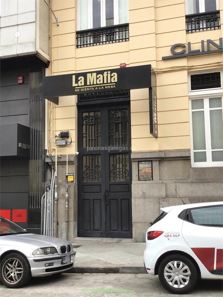 imagen principal La Mafia se Sienta a la Mesa