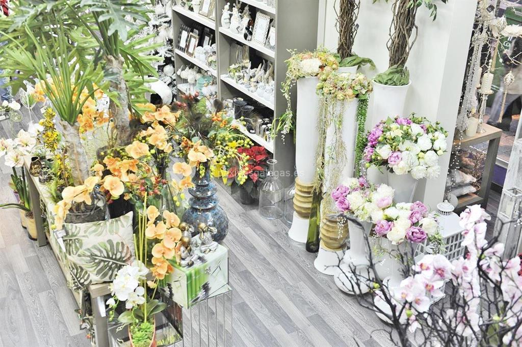 Lilas Floristas - Interflora imagen 14