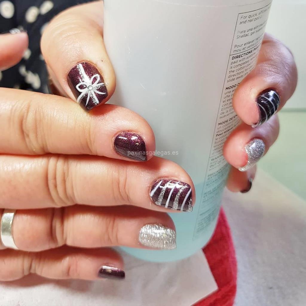 Manicura y Pedicura Nuria Conde Más Que Uñas en Vigo