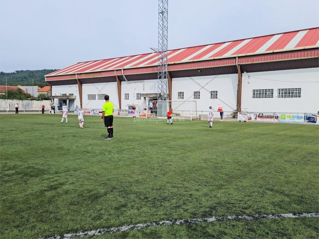 Club de Fútbol Outes F.C. en Outes