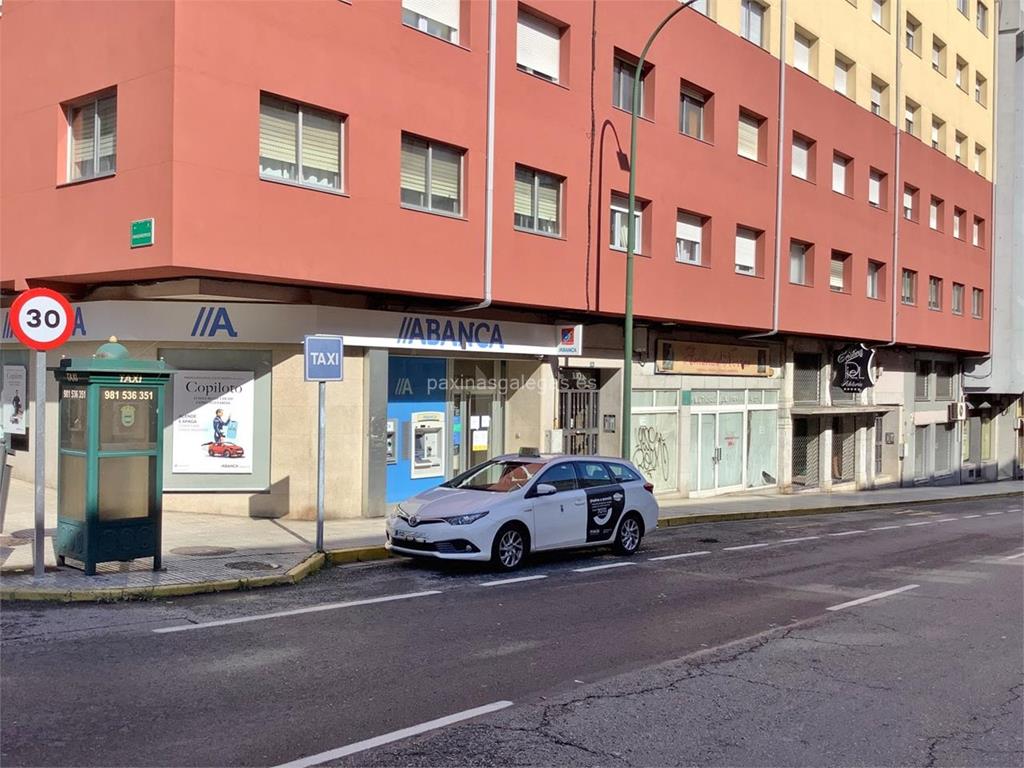 imagen principal Parada Taxis Milladoiro