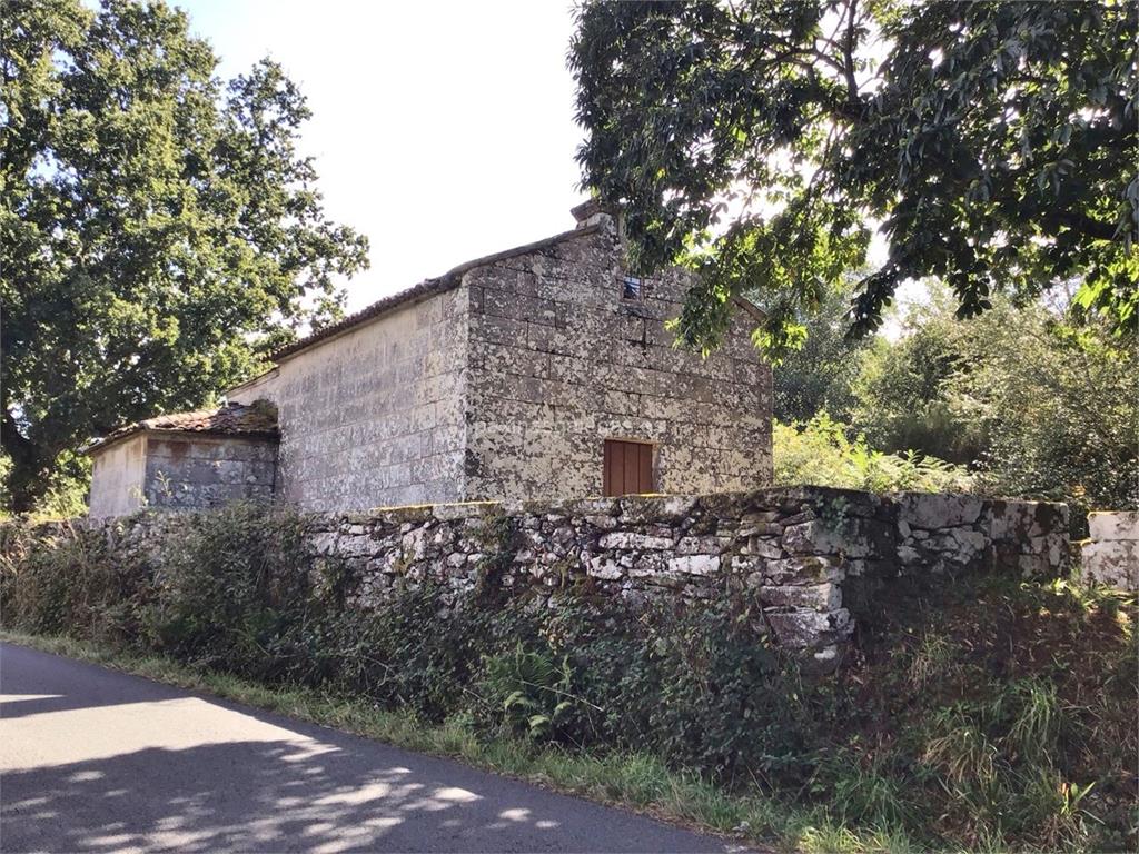 imagen principal Parroquia de Santiago de Lavandelo