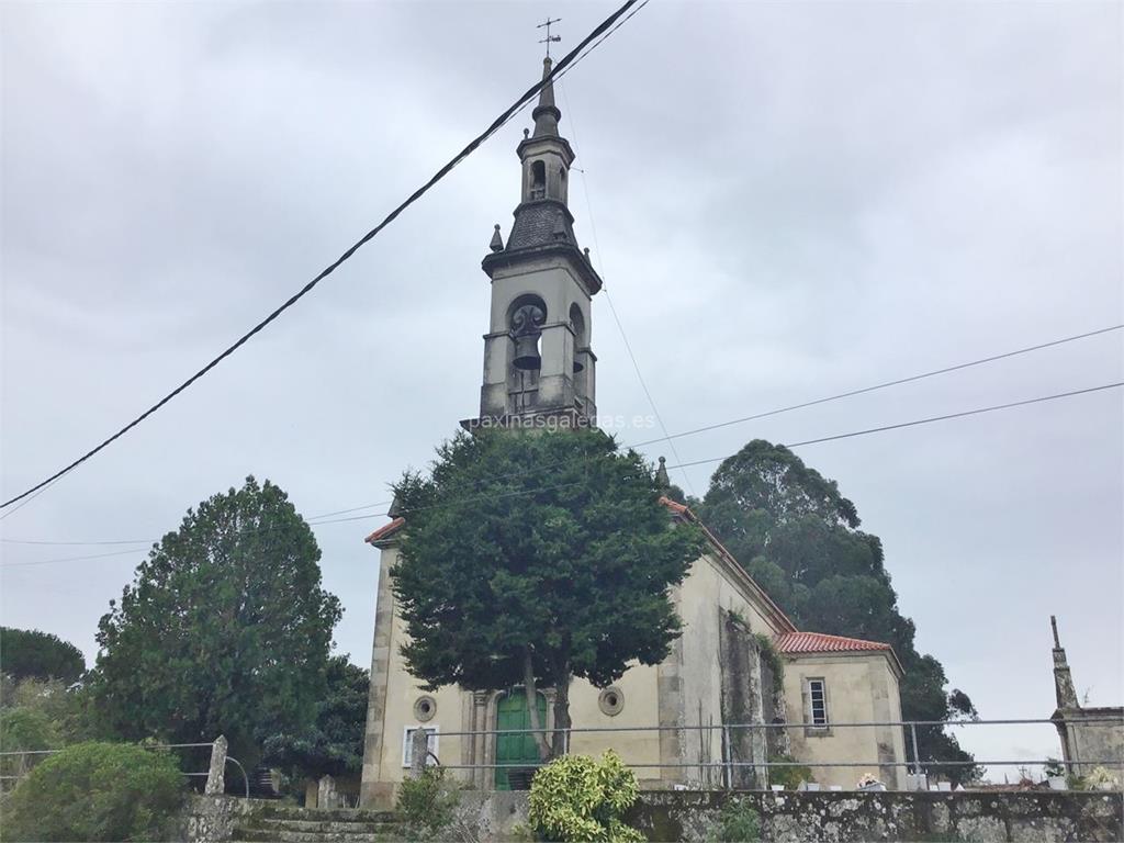 imagen principal Parroquia y Cementeiro de San Tirso de Manduas