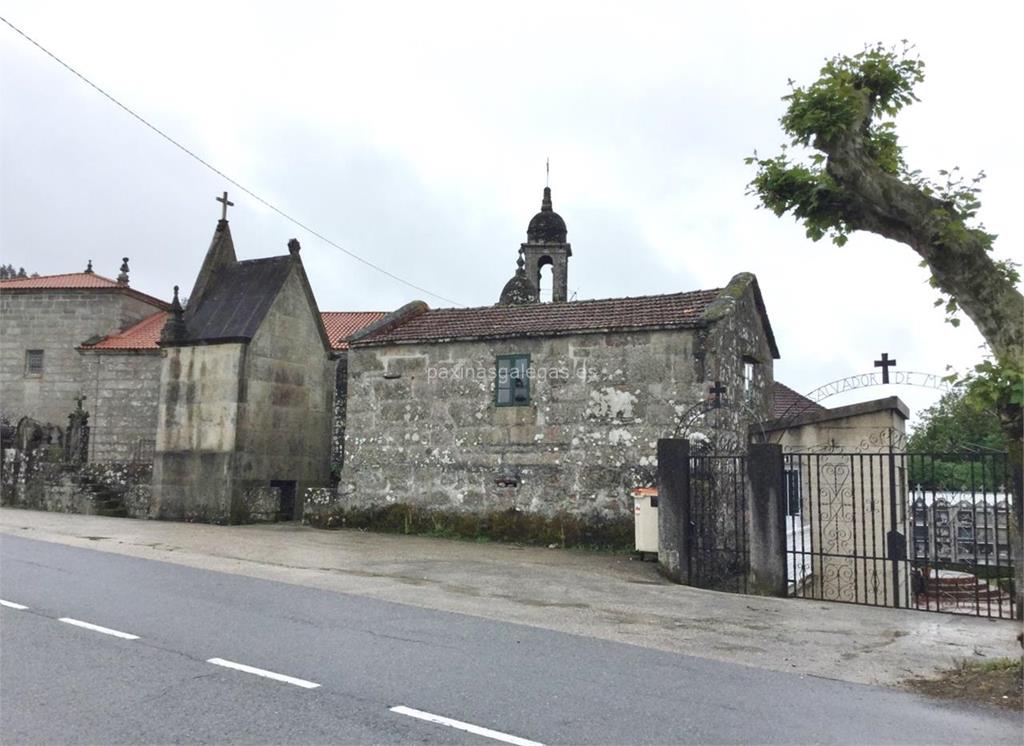 imagen principal Parroquia y Cementerio de Divino Salvador de Maceira